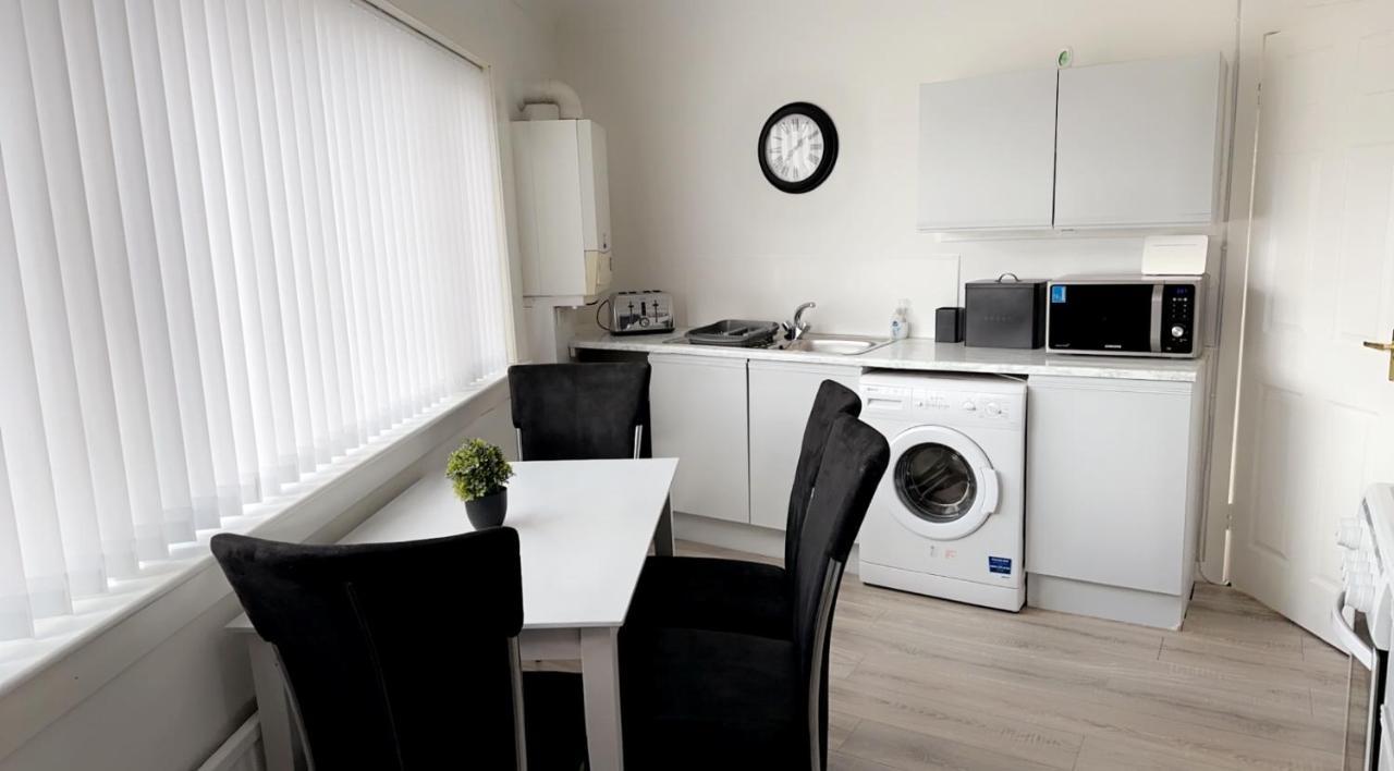 Apartamento Crown Street Getaway Ayr Exterior foto