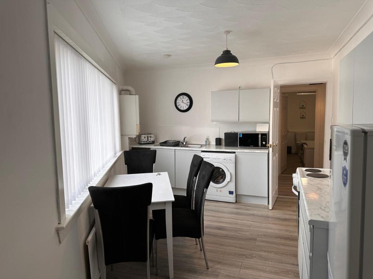 Apartamento Crown Street Getaway Ayr Exterior foto